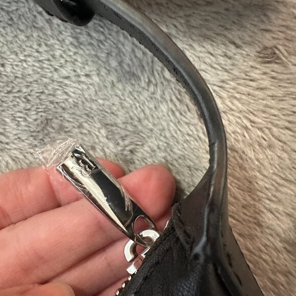 Banana Republic Black Leather Shoulder Bag Crescent Hobo 2024 Handbag - Picture 2 of 6